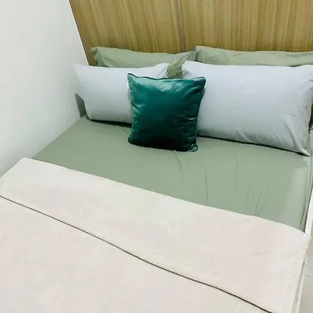 Cozy 1Br At Shore 2 With Balcony Manila Exterior photo
